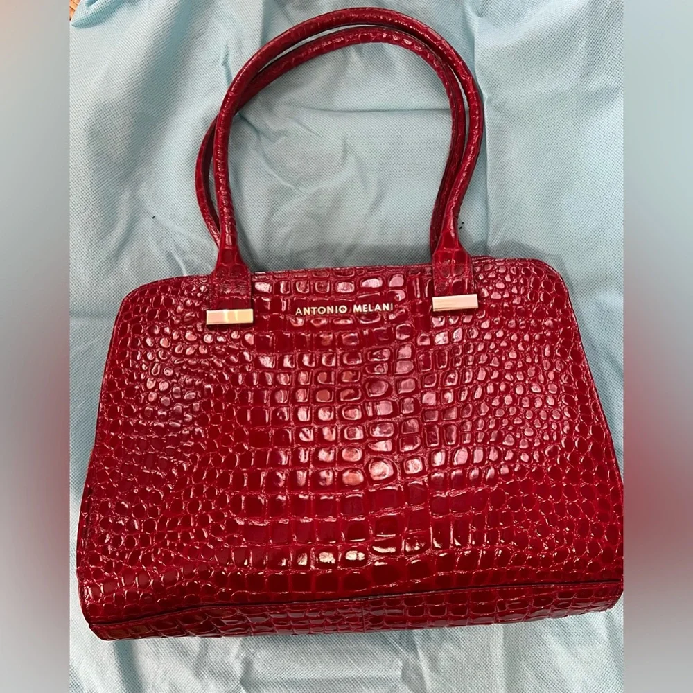 🔥🔥ANTONIO MELANI Glossy Red Croc Satchel - Picture 2 of 12